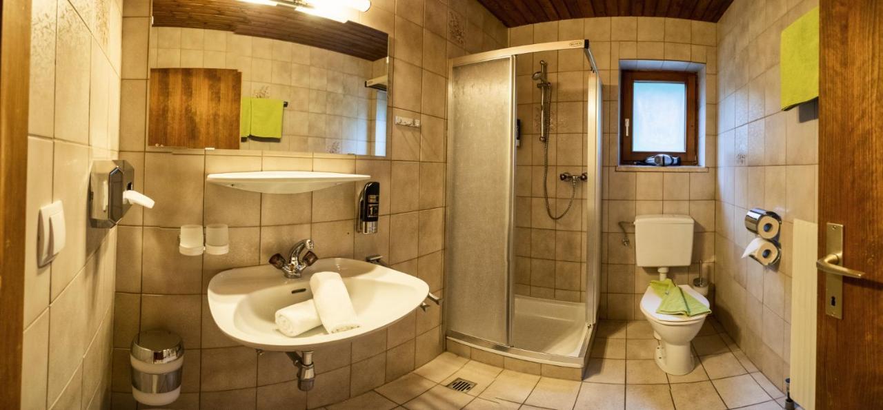 Апартаменти Baerenwirt Міттенвальд Екстер'єр фото